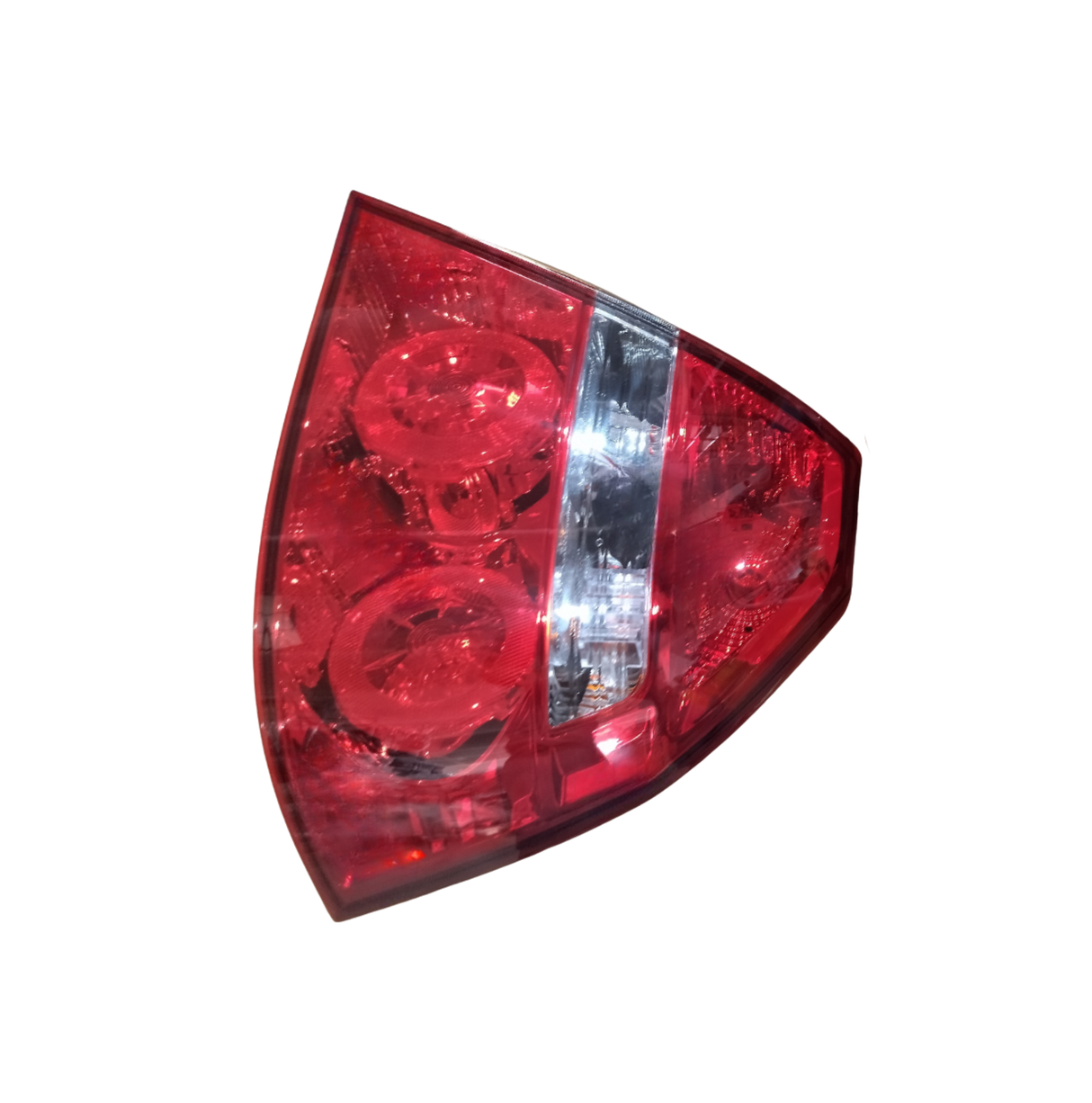 Farol Trasero Izquierdo Chevrolet Aveo 2006-2016