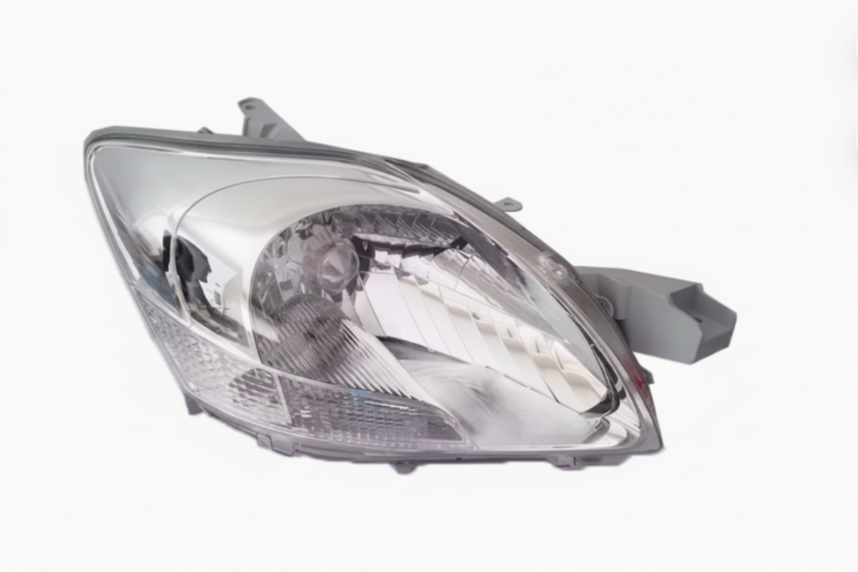 OPTICO DERECHO TOYOTA YARIS 2006-2013