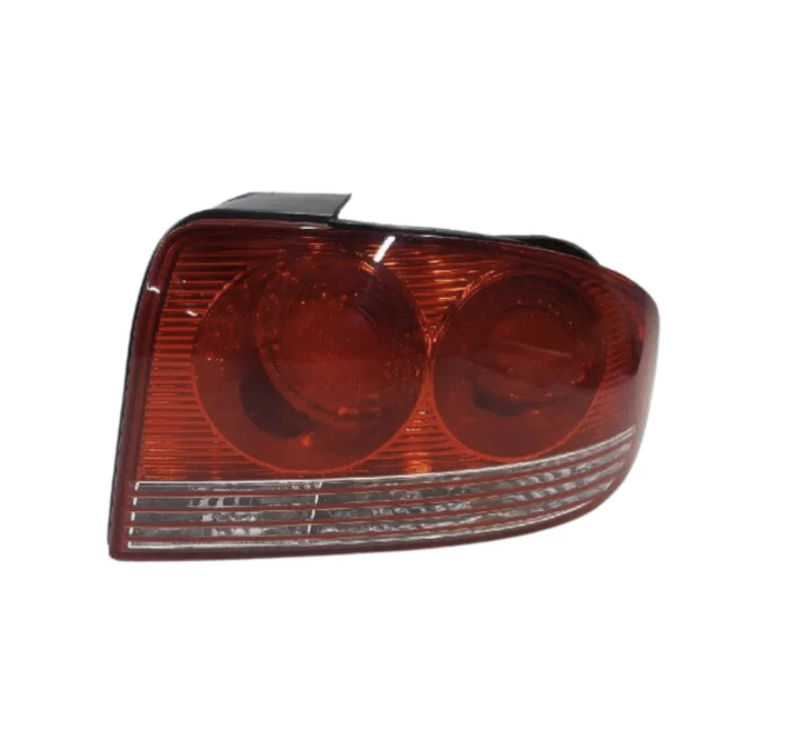 Farol trasero izquierdo hyundai elantra 2012-2014